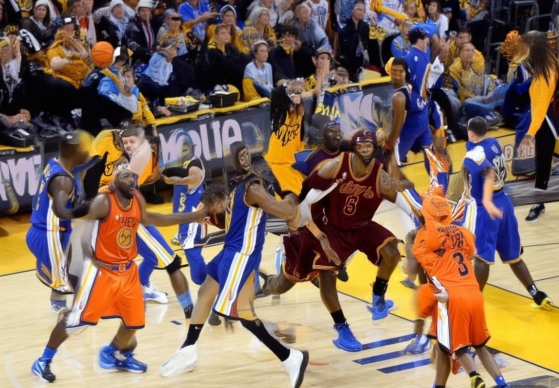 2015年NBA总决赛：勇士与骑士巅峰对决回顾